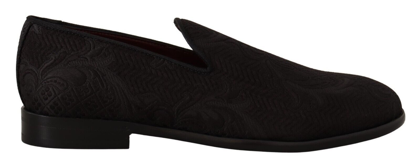 Chaussures Dolce & Gabbana en satin noir avec broderie florale, slippers ou mocassins élégants pour femme.