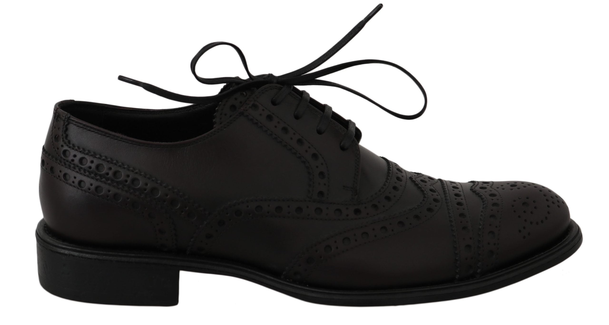 Chaussures habillées en cuir noir Dolce & Gabbana, derby wingtip Oxford élégantes pour homme, vue de face.
