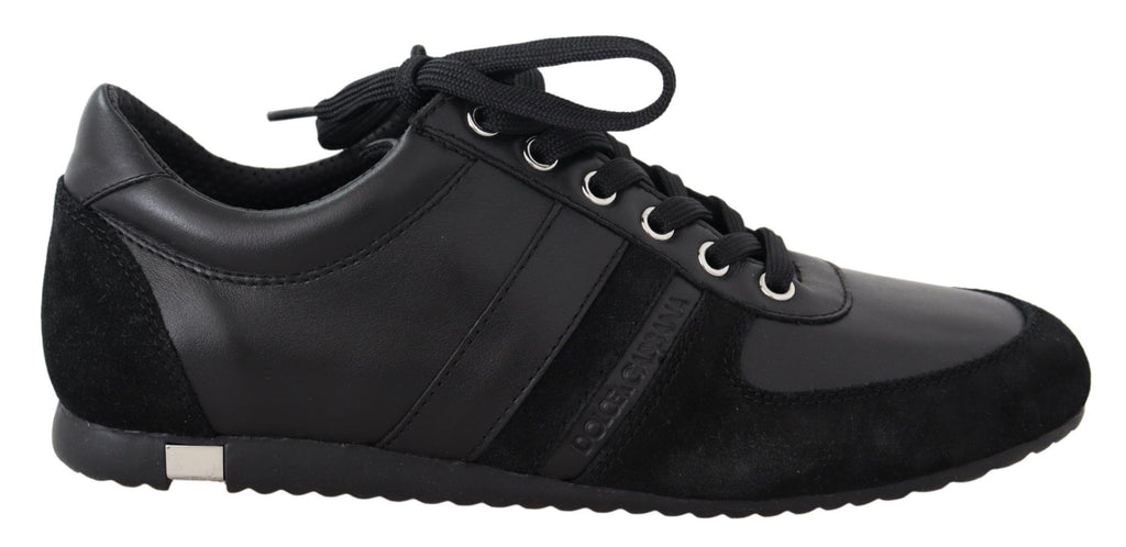 Chaussures décontractées Dolce & Gabbana en cuir noir avec logo, sneakers élégants et confortables, vues de face.