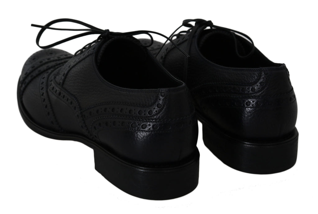 Chaussures Oxford en cuir bleu Dolce & Gabbana, style wingtip, chaussures habillées pour homme, vue en gros plan
