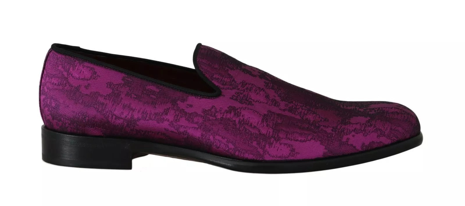 Chaussures formelles Dolce & Gabbana en jacquard violet pour hommes, mocassins élégants et sophistiqués.