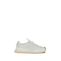 Chaussures de sport blanches Dolce & Gabbana Bos Taurus en cuir de veau, style athlétique et moderne.