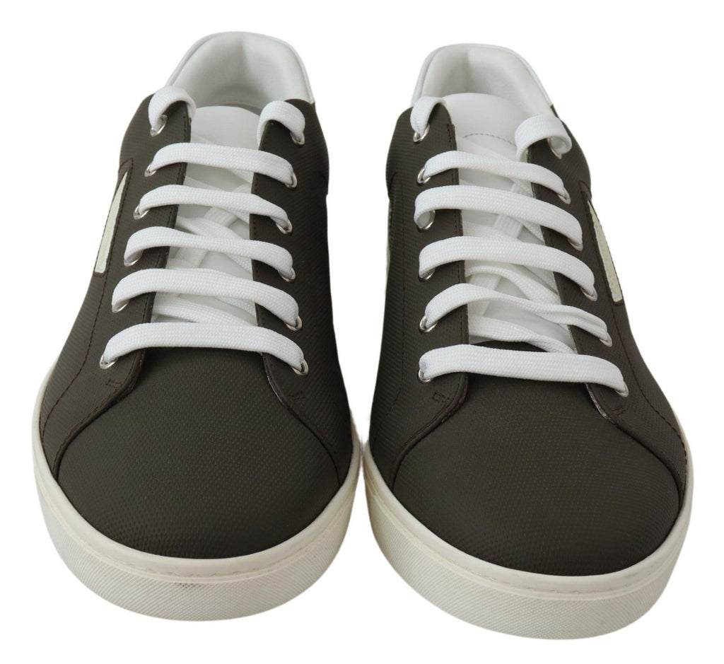 Chaussures basses en cuir blanc et vert Dolce & Gabbana pour femmes, sneakers élégants avec design tendance.