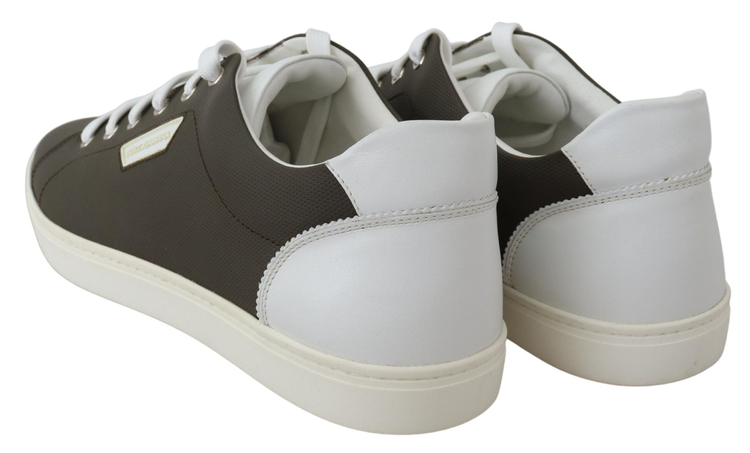 Chaussures sneakers basses en cuir blanc et vert de Dolce & Gabbana, mode élégante pour homme ou femme.