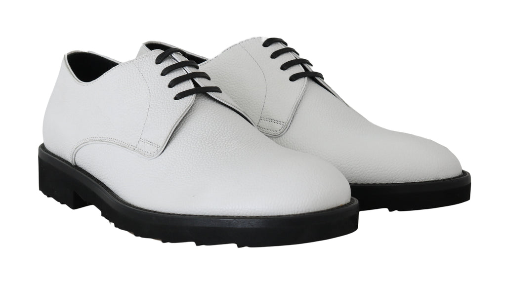 Chaussures de ville Derby blanches en cuir Dolce & Gabbana, élégantes et formelles pour homme.