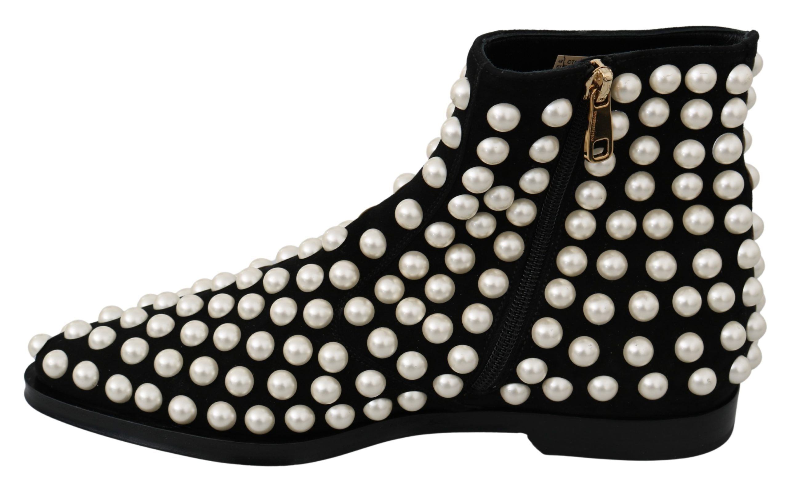 Bottes en daim noir Dolce & Gabbana avec studs en perles, style élégant et sophistiqué.