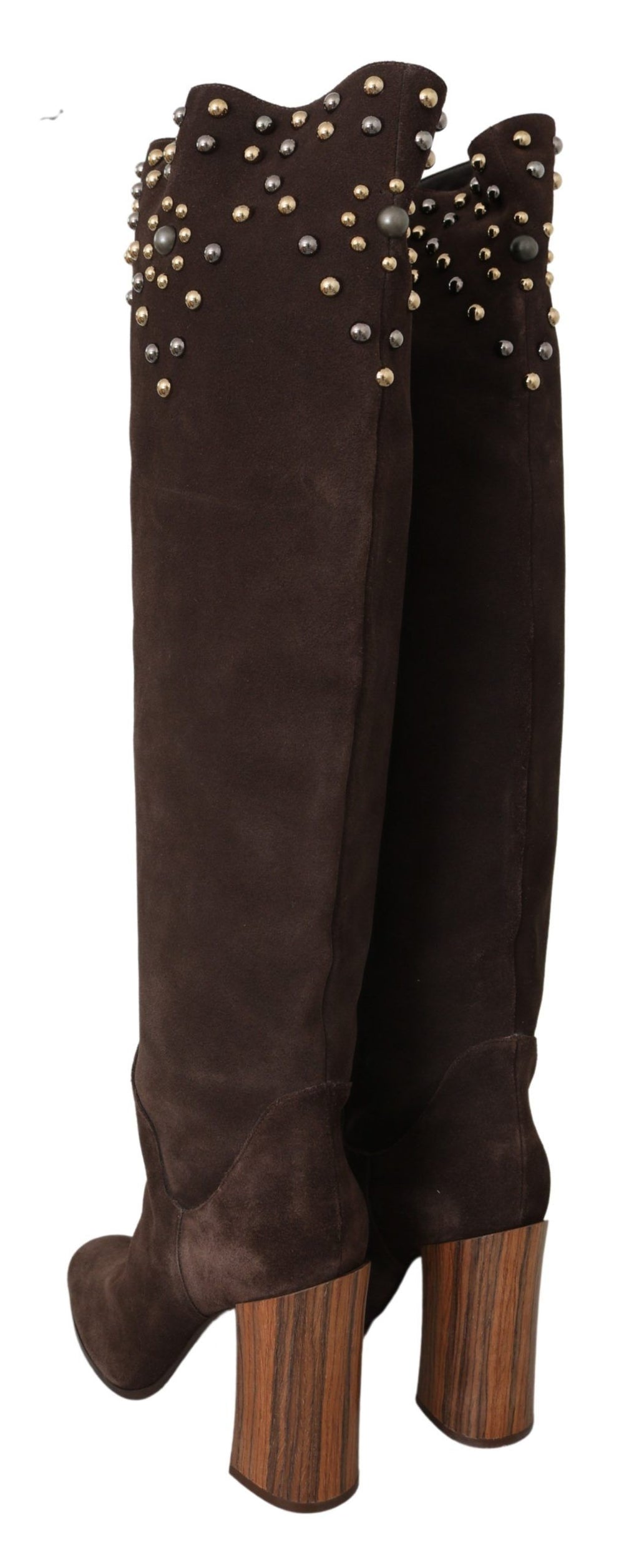 Bottes hautes en daim marron Dolce & Gabbana avec studs, style élégant et sophistiqué, parfaites pour un look tendance.