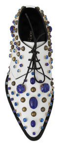 Chaussures à talons Dolce & Gabbana en cuir blanc avec cristaux, style brogue élégant et sophistiqué.