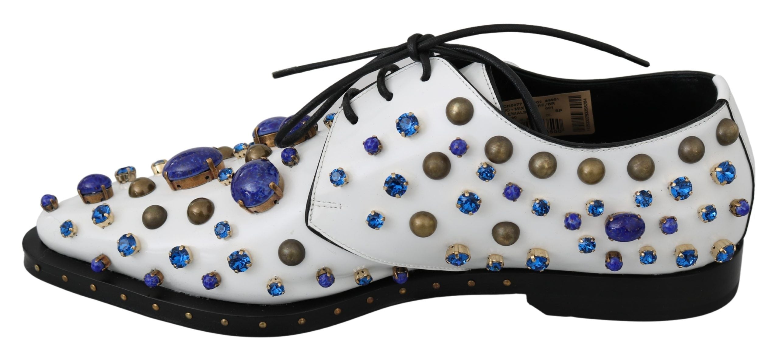 Chaussures Dolce & Gabbana en cuir blanc avec cristaux, style broque, élégantes et sophistiquées pour femmes.