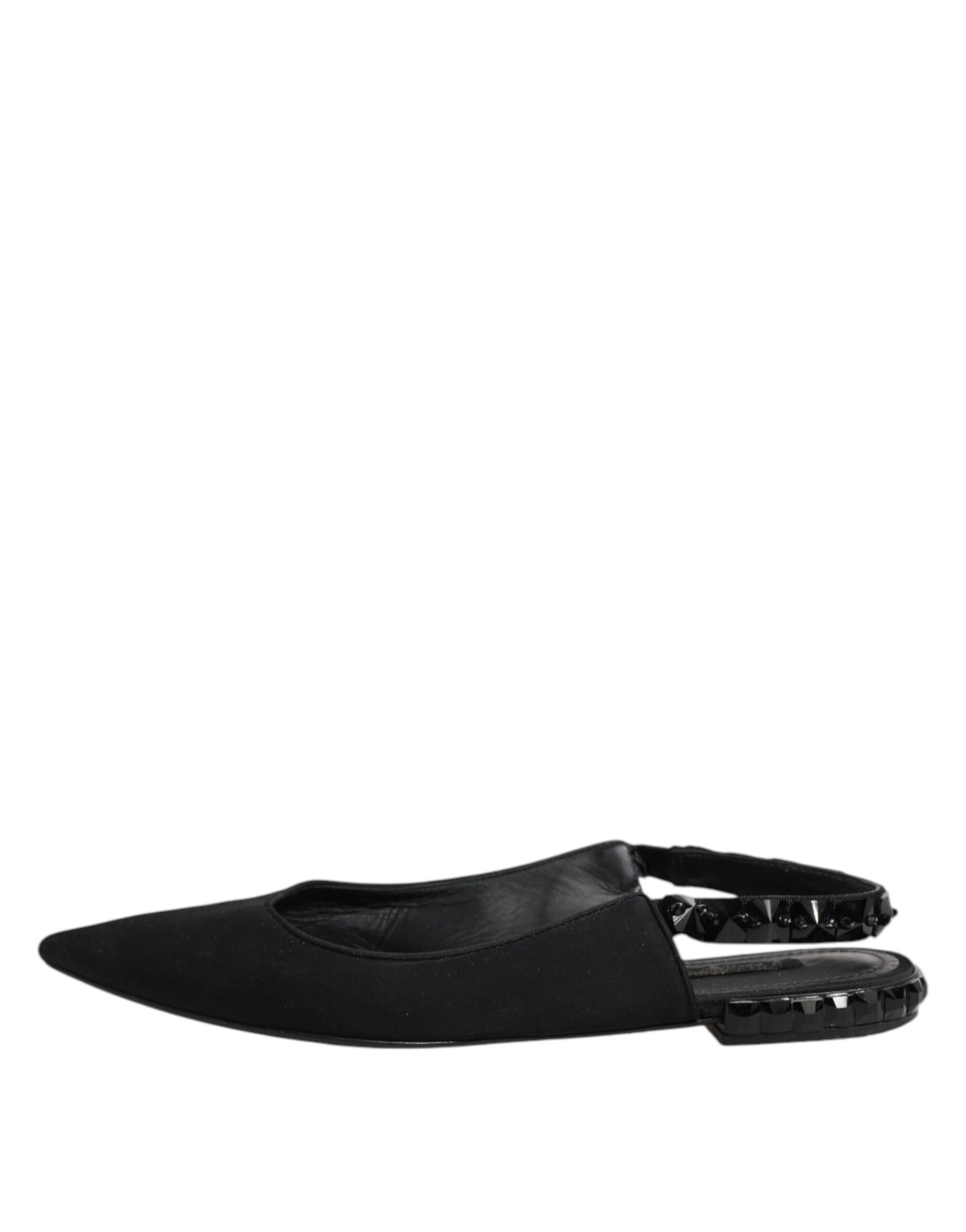 Chaussures slingback en crêpe de Chine noire Dolce & Gabbana avec cristaux, élégantes et sophistiquées, vues de côté.