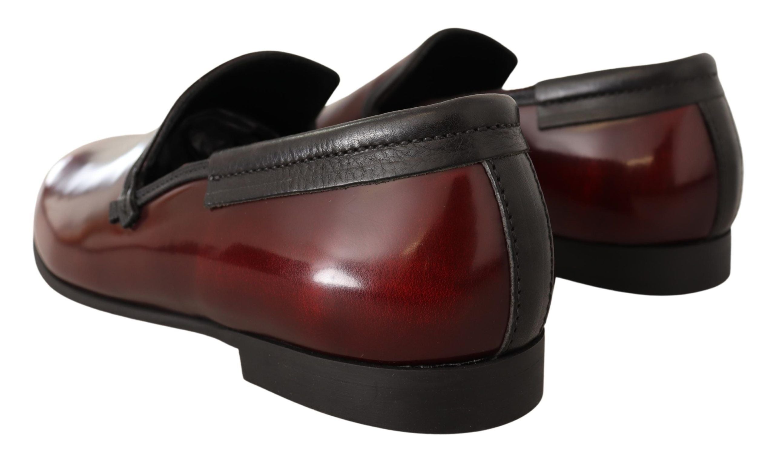 Chaussures Richelieu en cuir verni Bordeaux de Dolce & Gabbana, mocassins élégants pour homme.