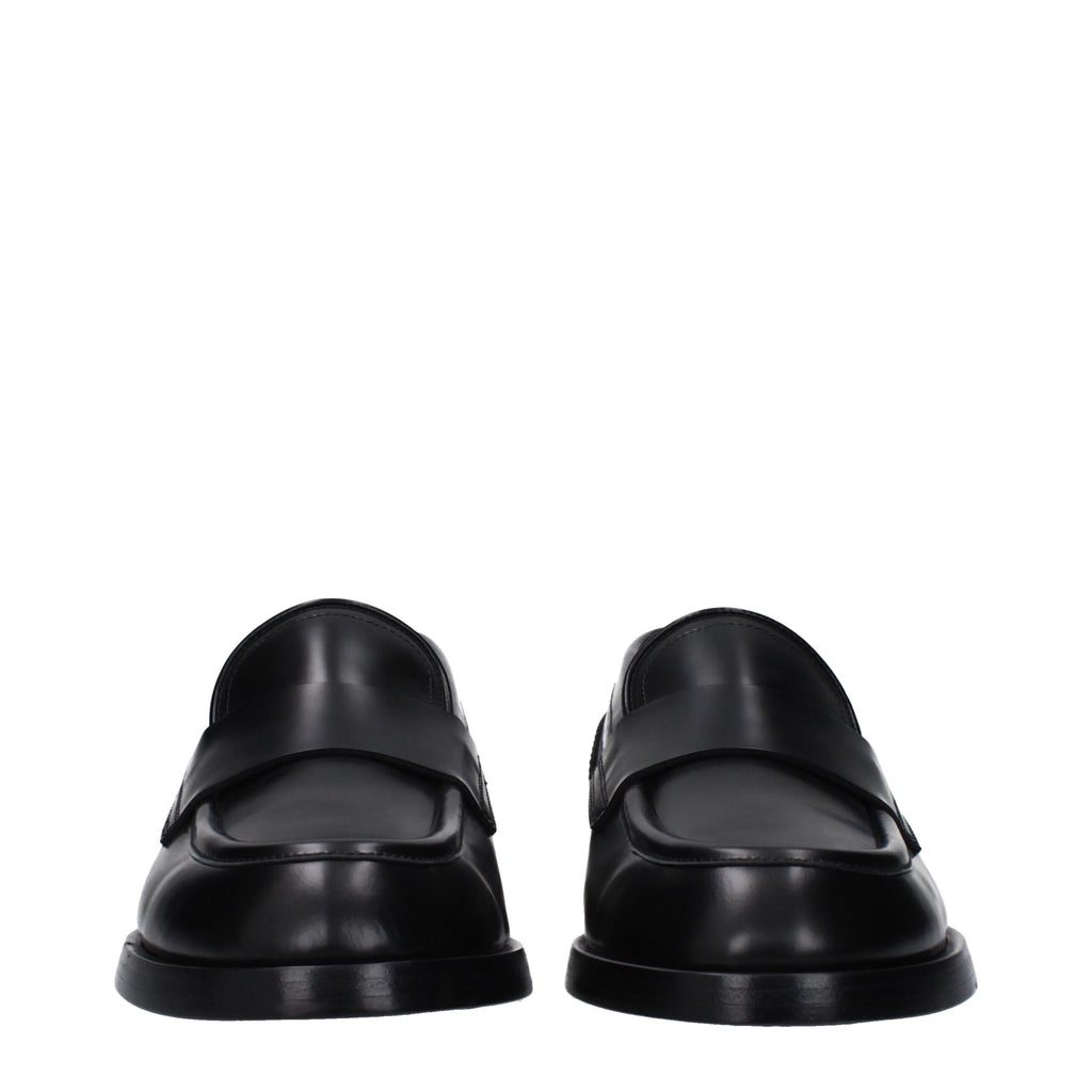 Mocassins en cuir noir Dolce & Gabbana, chaussons slip-on élégants pour homme, avec finition lisse et semelle en caoutchouc.