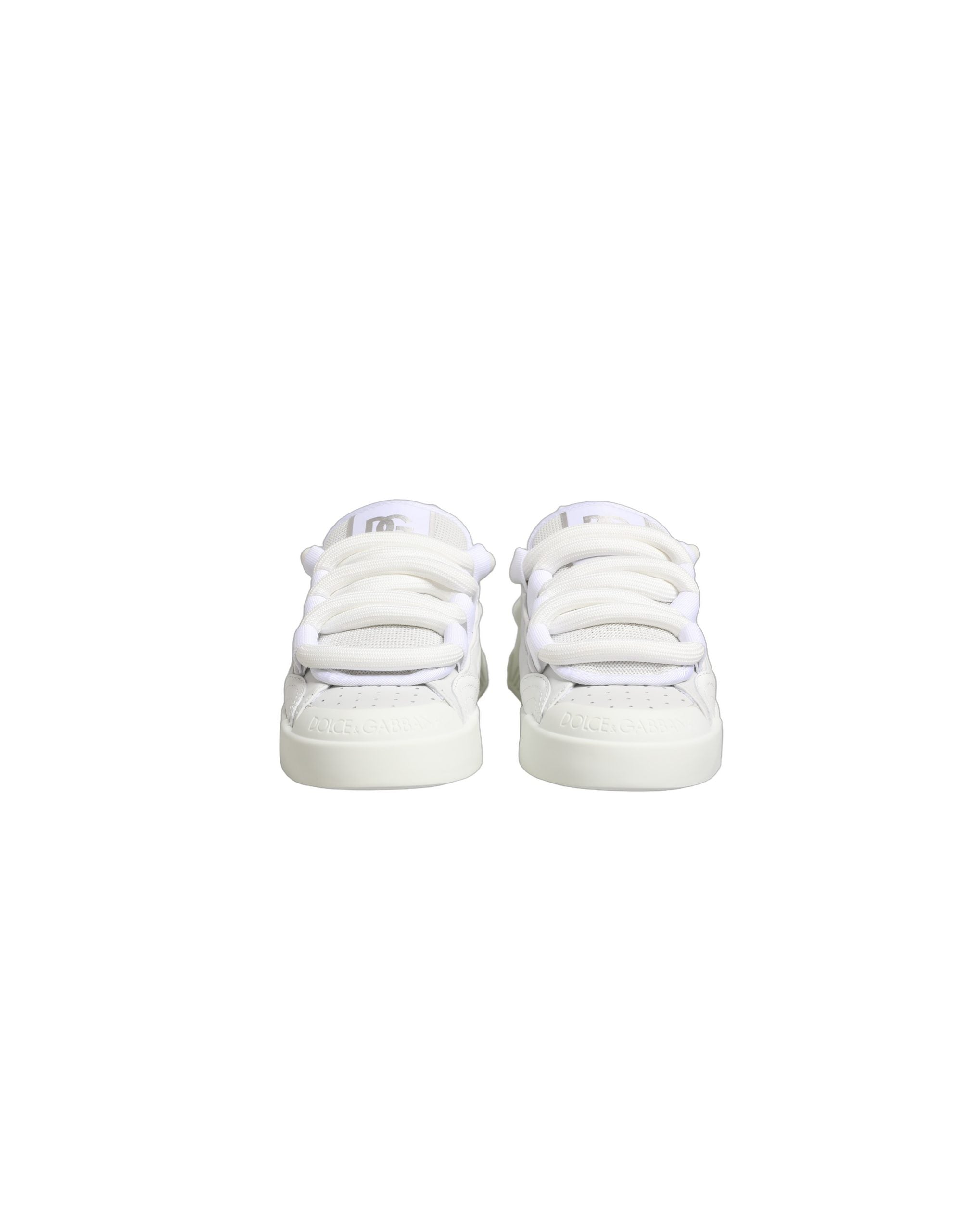 Chaussures sneakers basses en cuir de veau blanc de Dolce & Gabbana, élégant et moderne, vue de face.