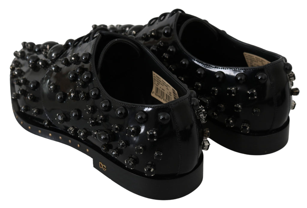Chaussures Dolce & Gabbana en cuir noir avec cristaux, style brogue élégant pour femmes.