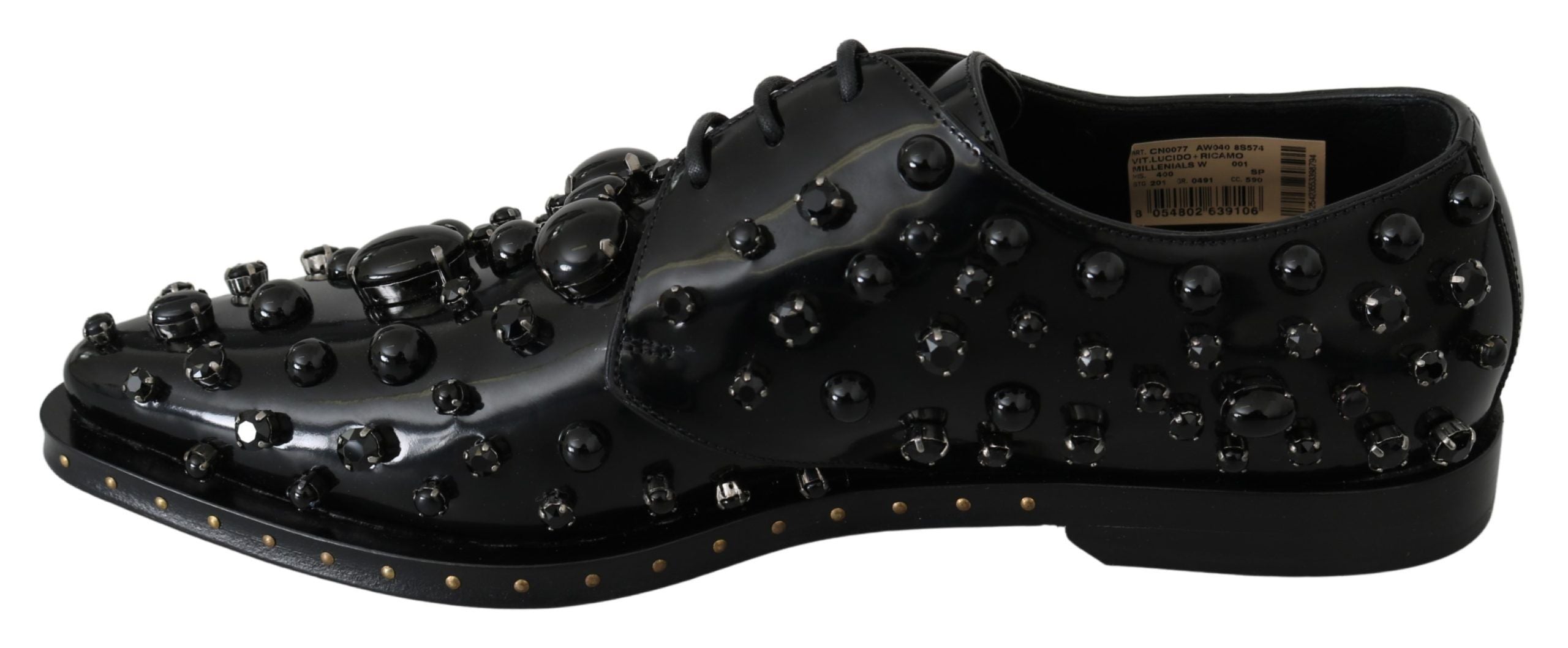Chaussures brogue en cuir noir Dolce & Gabbana ornées de cristaux, élégantes et sophistiquées pour femmes.