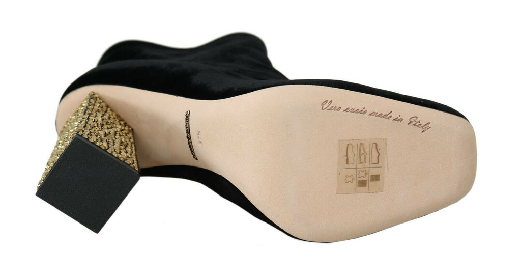 Chaussures à talons carrés en velours noir Dolce & Gabbana avec cristaux, vue de profil.
