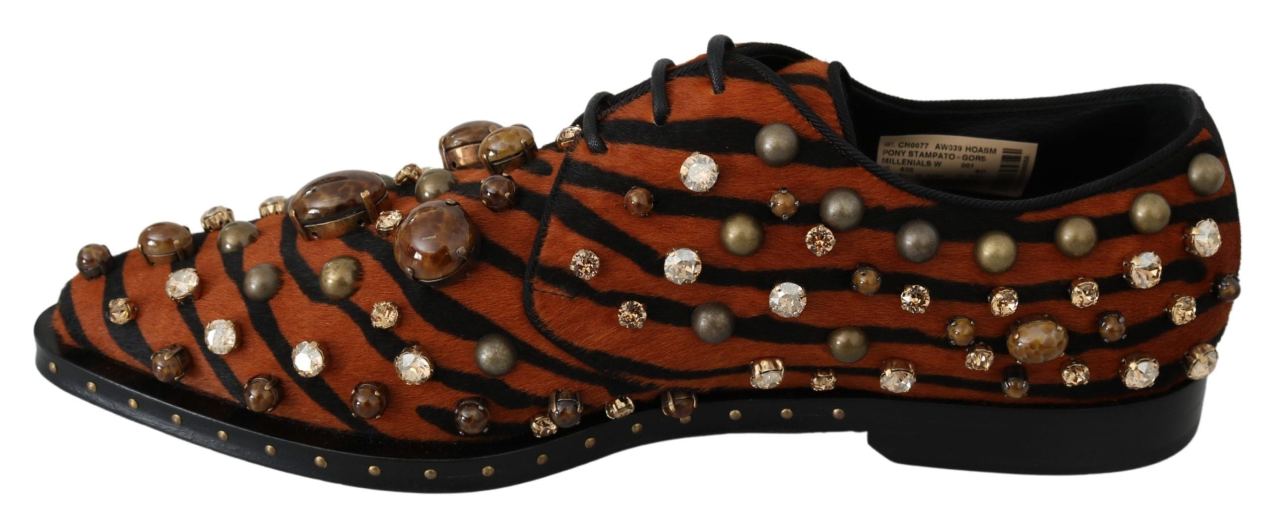 Chaussures Dolce & Gabbana en cuir de poney orange avec cristaux, style brogue élégant pour femmes.