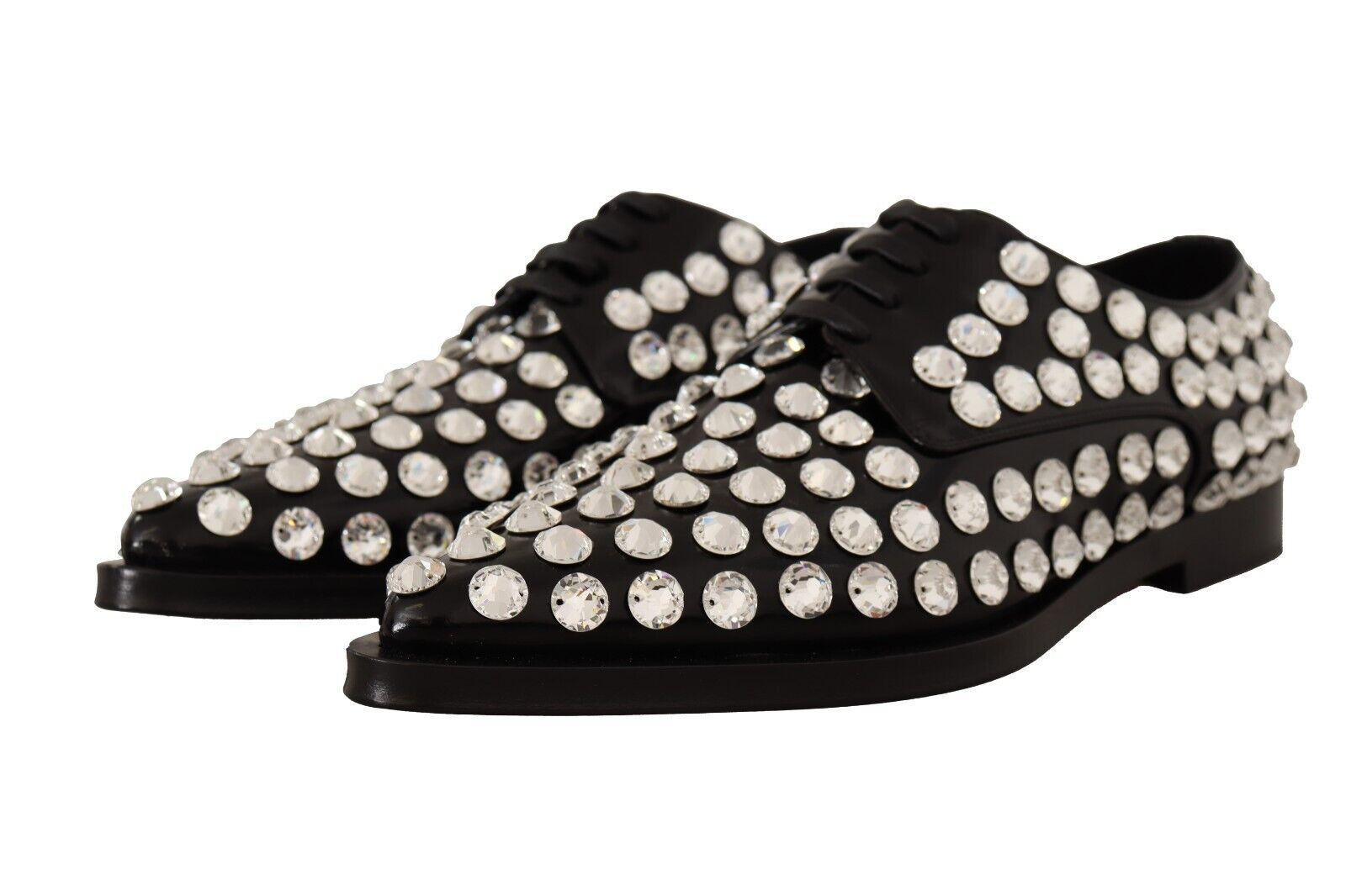 Chaussures formelles en cuir noir Dolce & Gabbana avec cristaux et lacets, élégantes et sophistiquées.
