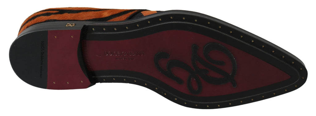 Chaussures Dolce & Gabbana en cuir de poney orange pour robe formelle, détail élégant et sophistiqué.