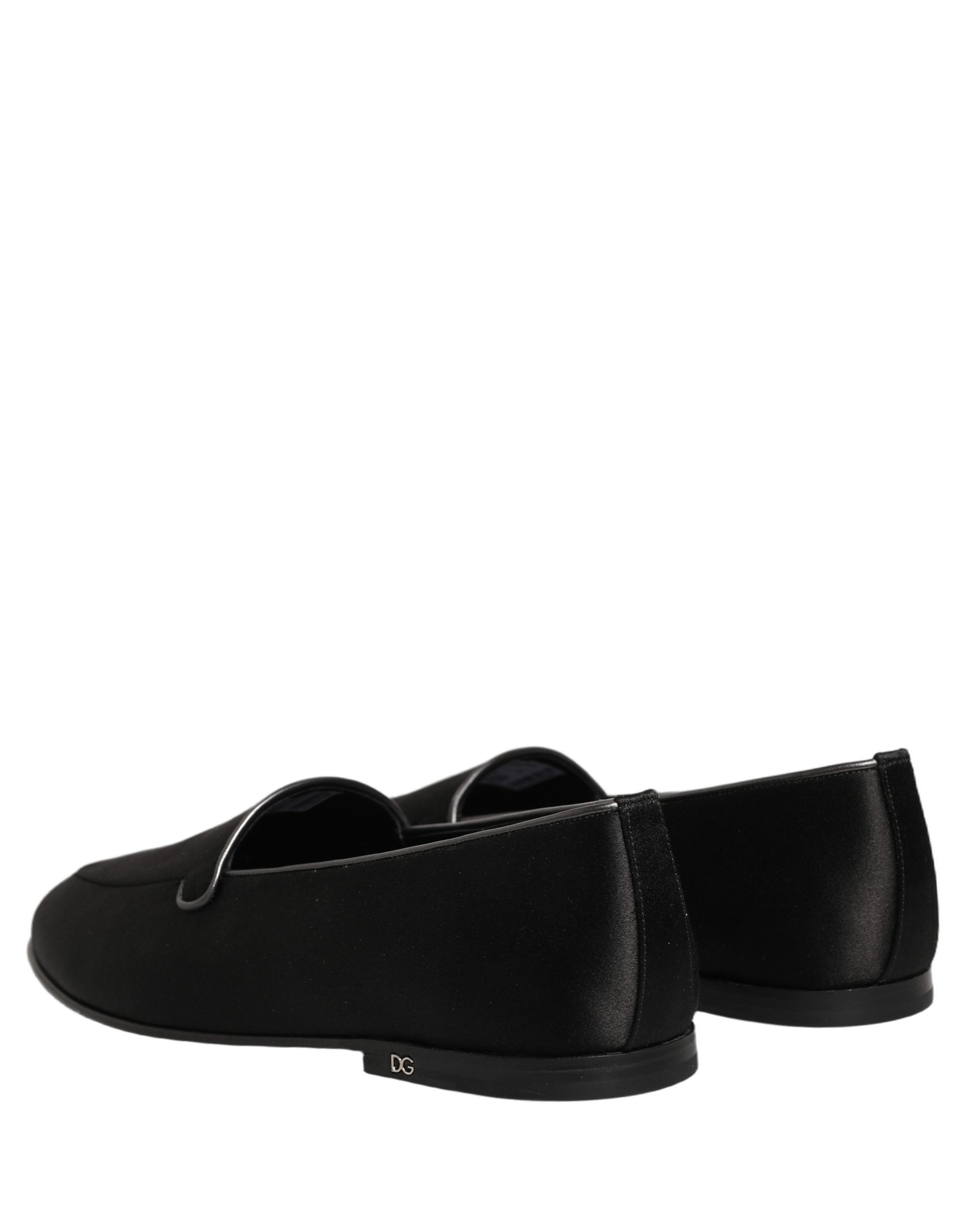 Chaussures Dolce & Gabbana en satin noir, mocassins slip-on avec logo, chaussures élégantes pour femmes.