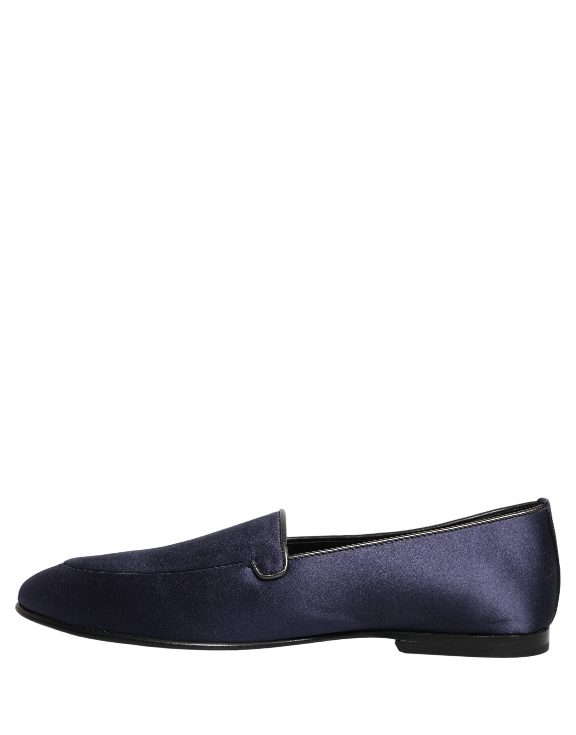 Chaussures ballerines Dolce & Gabbana en satin bleu avec logo, slip-on élégants et confortables.