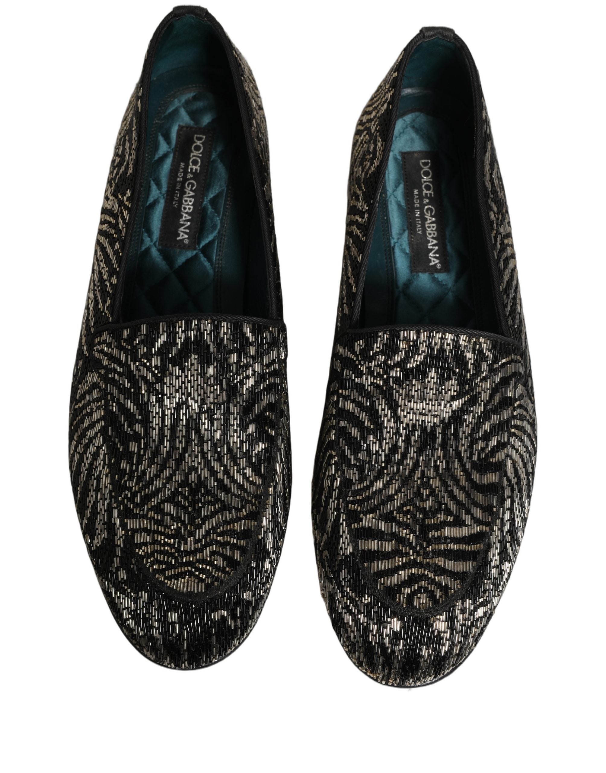 Chaussures Dolce & Gabbana en cuir noir et argenté avec broderies ornées, style loafers élégants et sophistiqués.