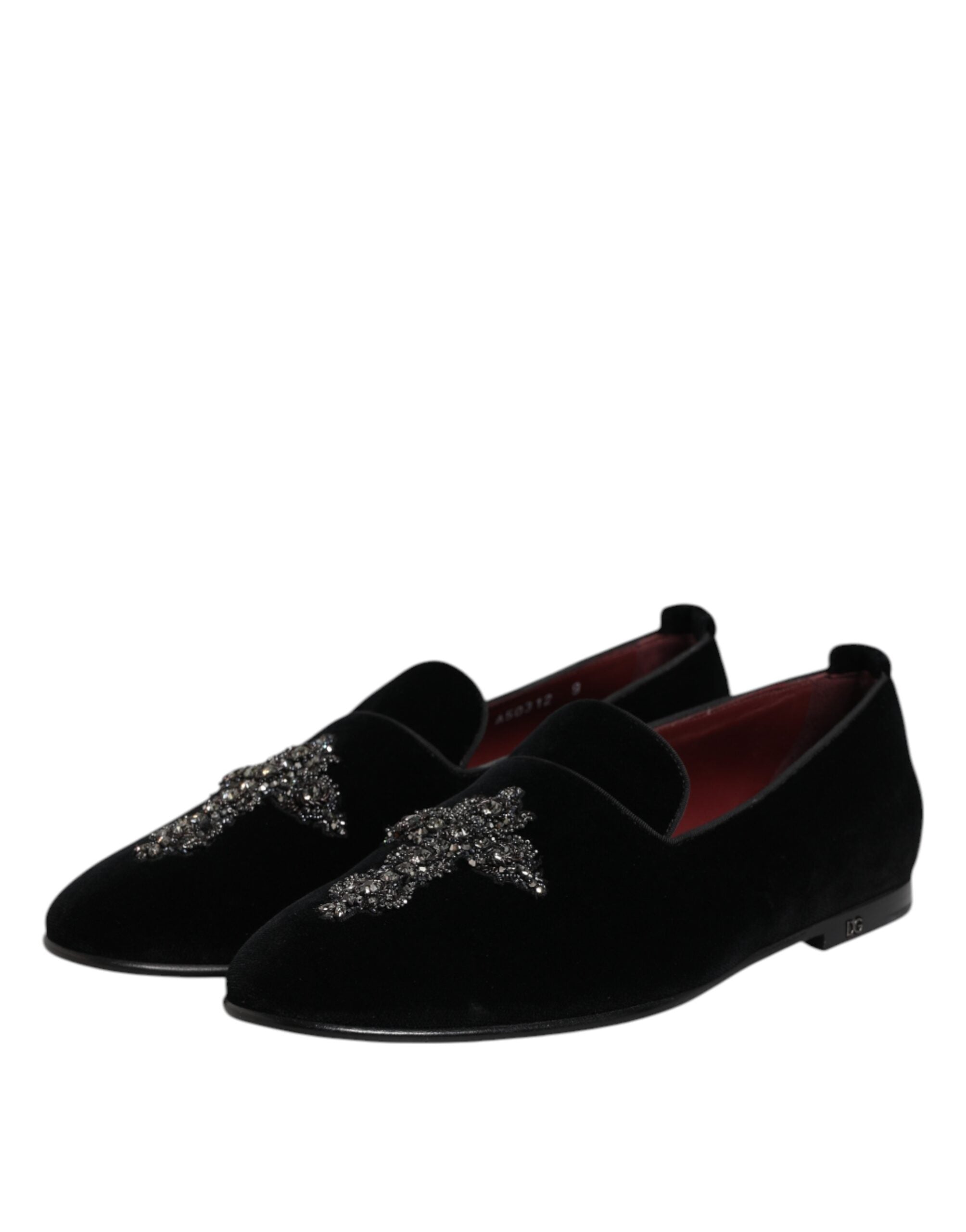 Chaussures Mocassins Dolce & Gabbana en velours noir ornés de détails brillants et faciles à enfiler.