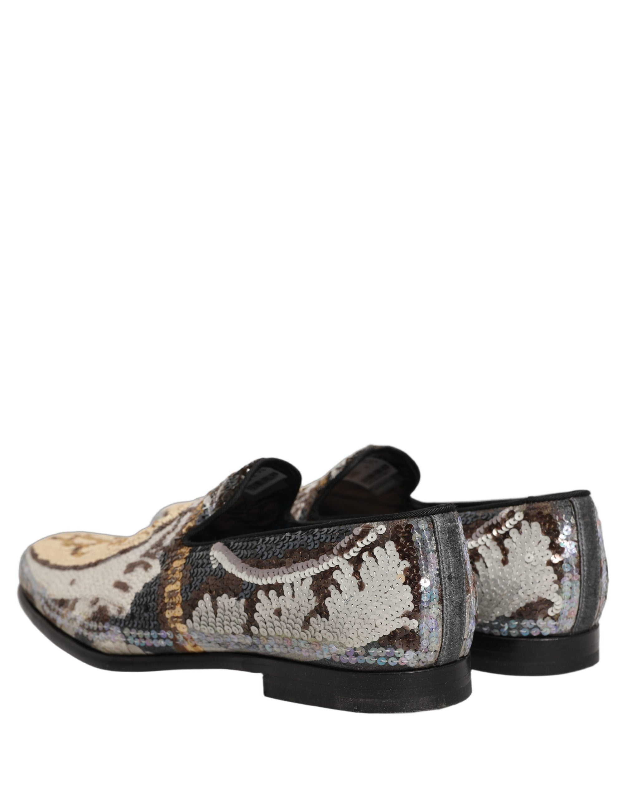 Chaussures mocassins Dolce & Gabbana à sequins brodés multicolores élégants et sophistiqués.