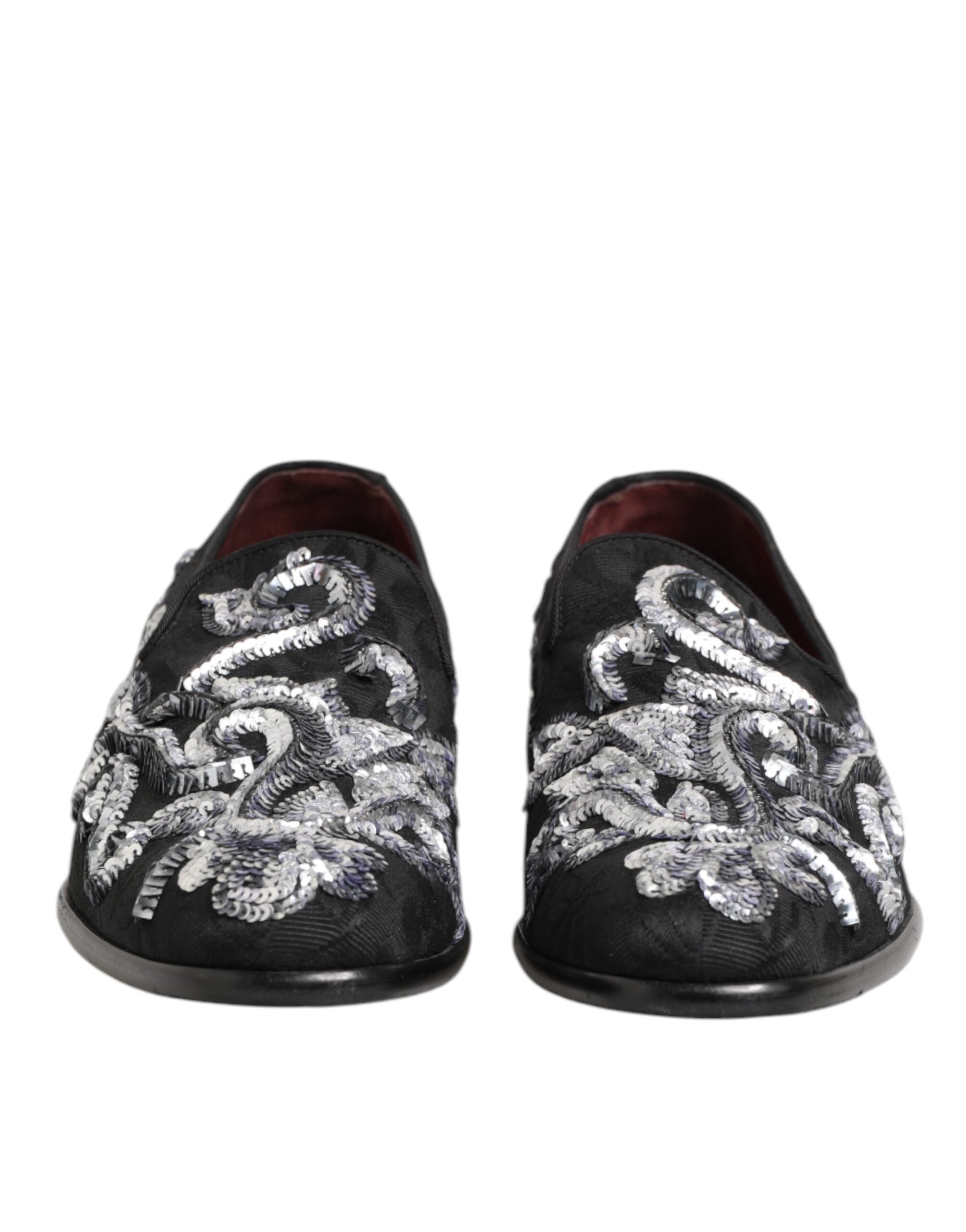 Chaussures habillées pour homme Dolce & Gabbana, mocassins noirs et argentés à sequins élégants et sophistiqués.