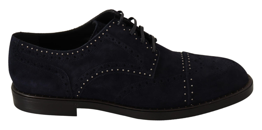 Chaussures Derby en cuir de suède bleu Dolce & Gabbana avec clous, mode élégante et sophistiquée.