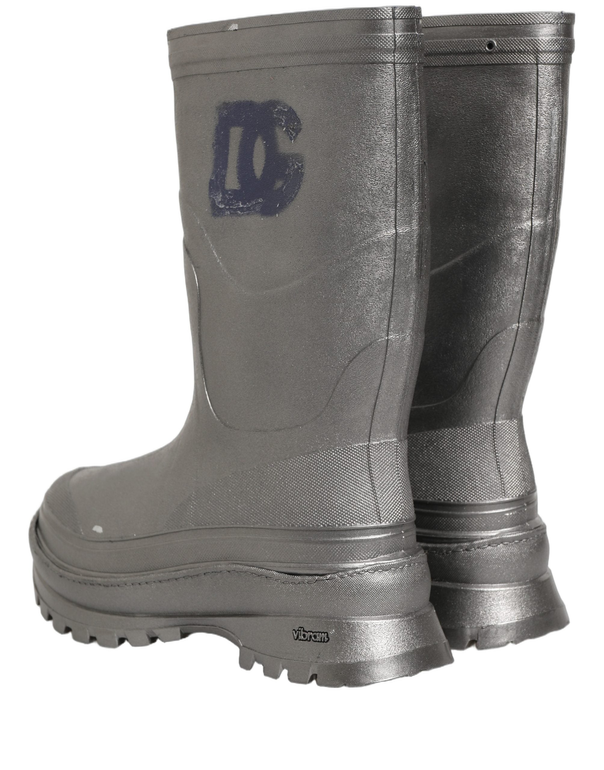 Bottes de pluie métalliques argentées Dolce & Gabbana pour homme, chaussures à enfiler avec finition brillante.