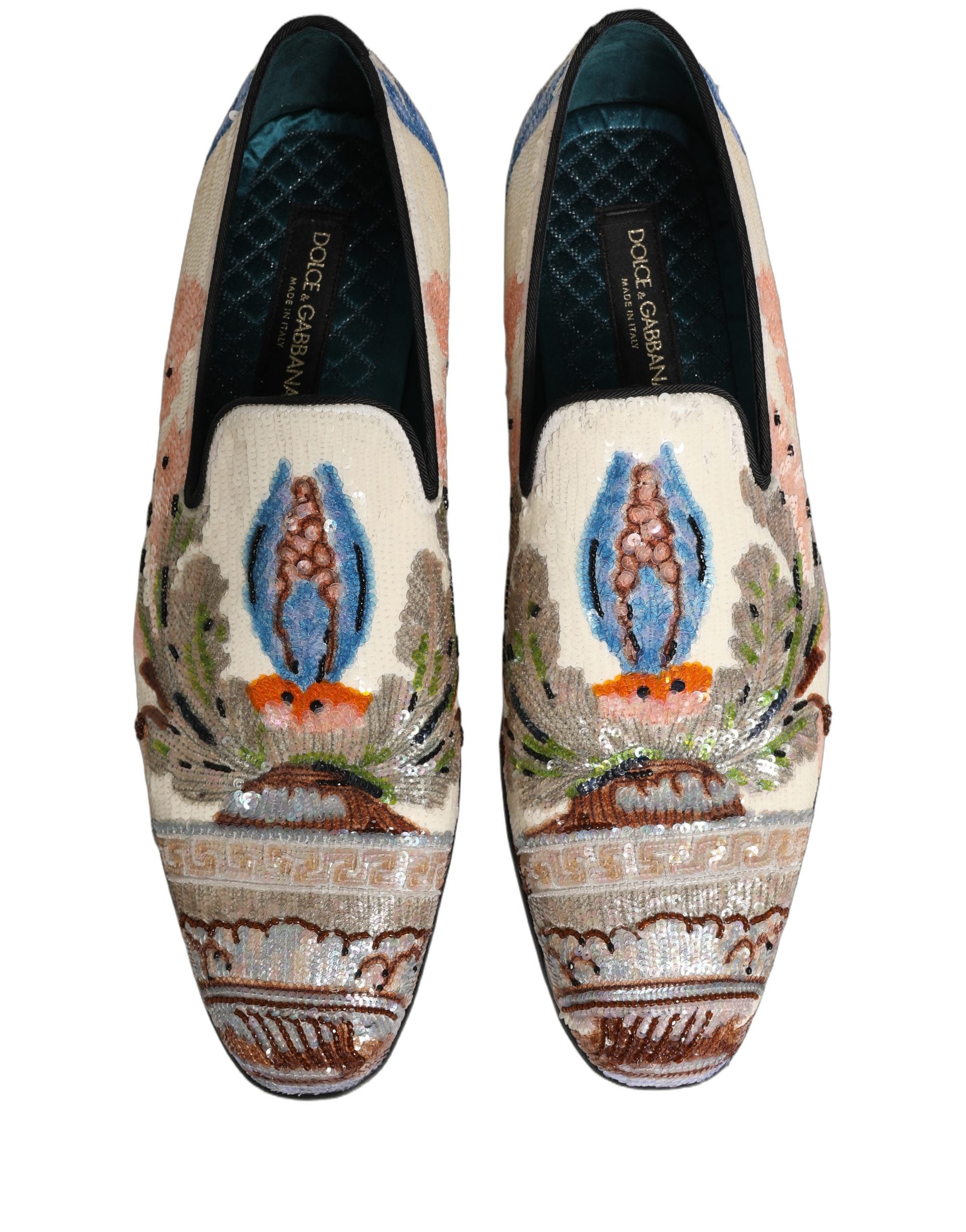 Chaussures mocassins Dolce & Gabbana à sequins multicolores et broderies, élégantes et tendance.