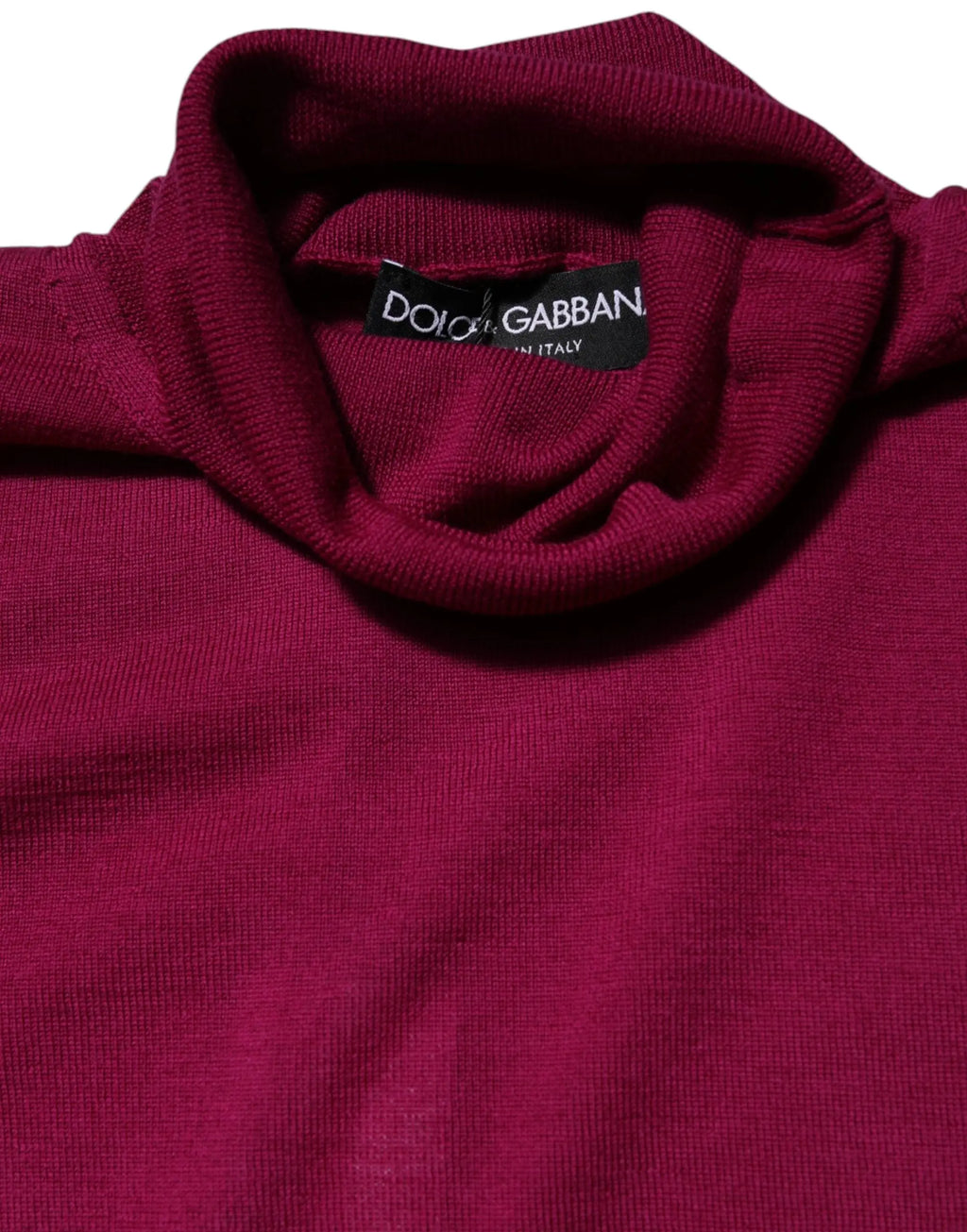 Pull col roulé à manches longues dolce & gabbana en laine fuchsia doux avec col côtelé classique