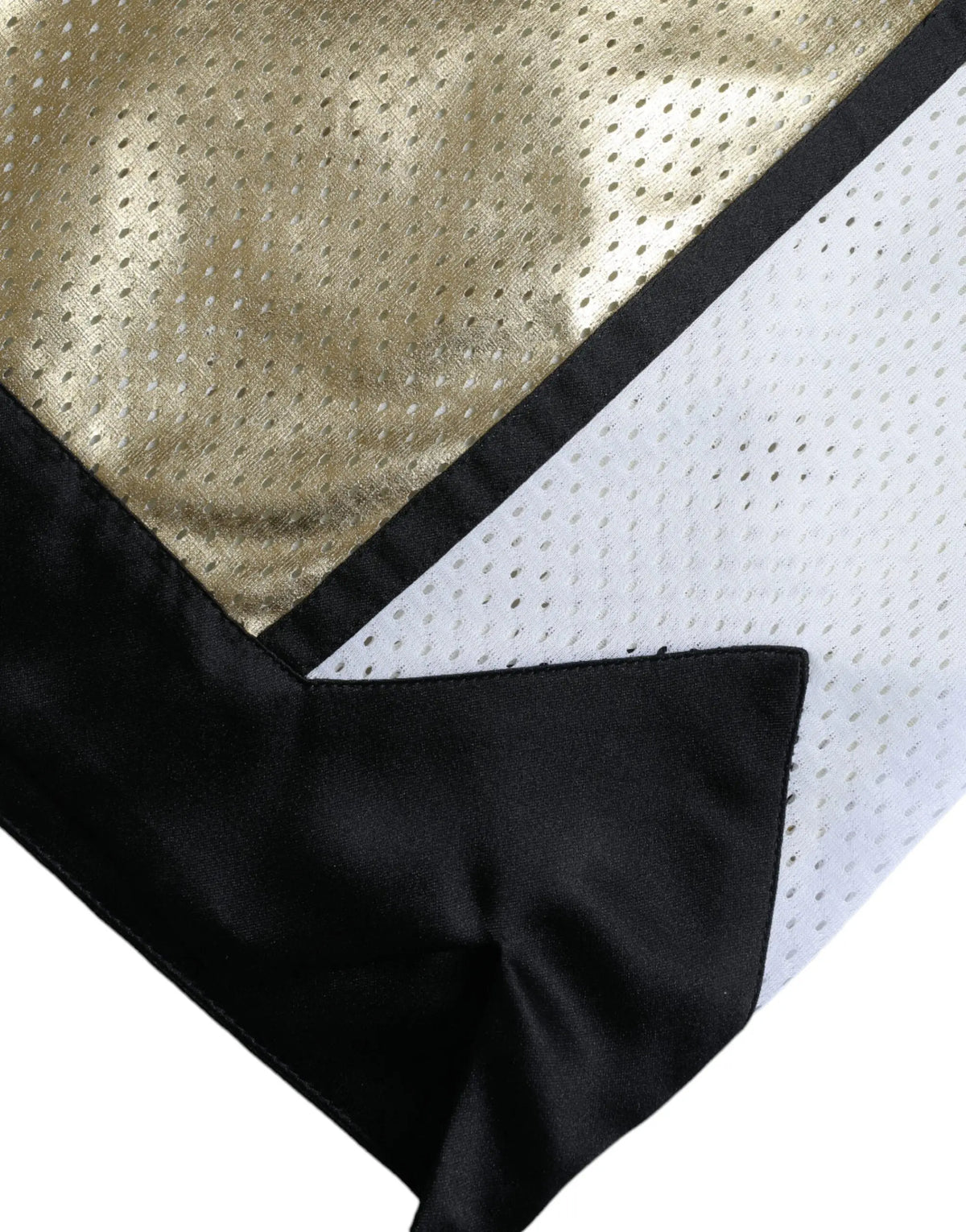 Shorts taille haute en polyester perforé doré et blanc avec bordure en satin noir dolce gabbana