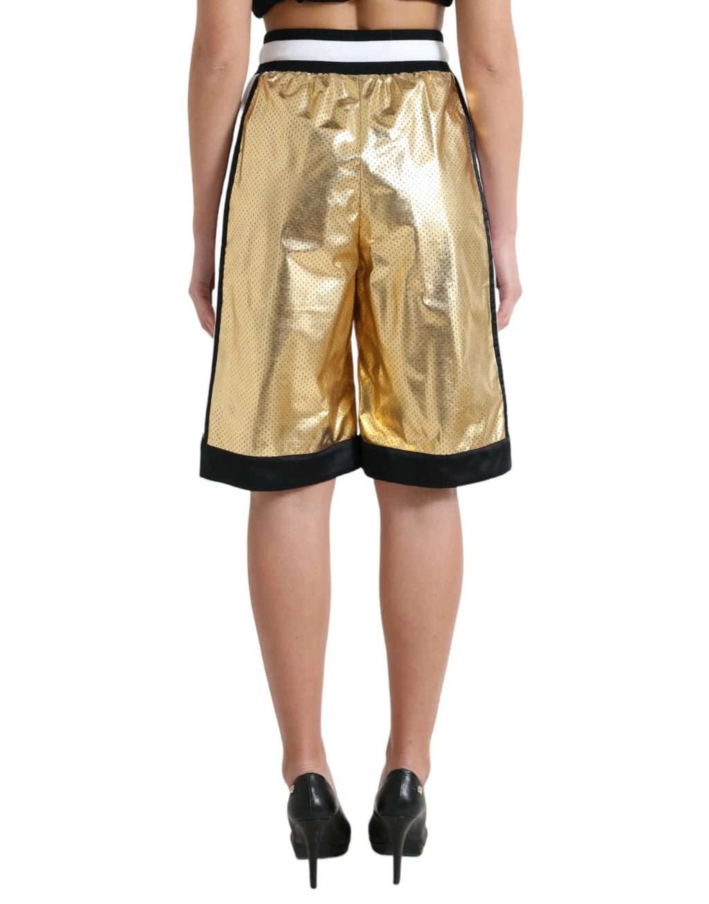 Shorts taille haute dolce & gabbana en polyester doré perforé avec filet métallique, bordure noire et ceinture blanche