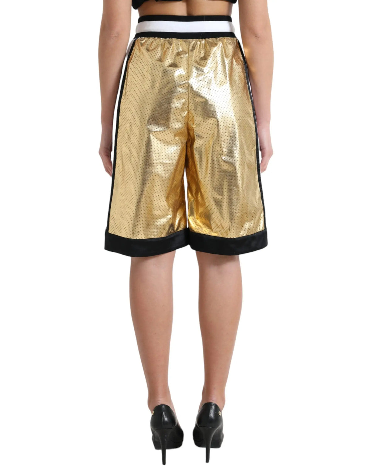 Shorts taille haute dolce & gabbana en polyester doré perforé avec filet métallique, bordure noire et ceinture blanche