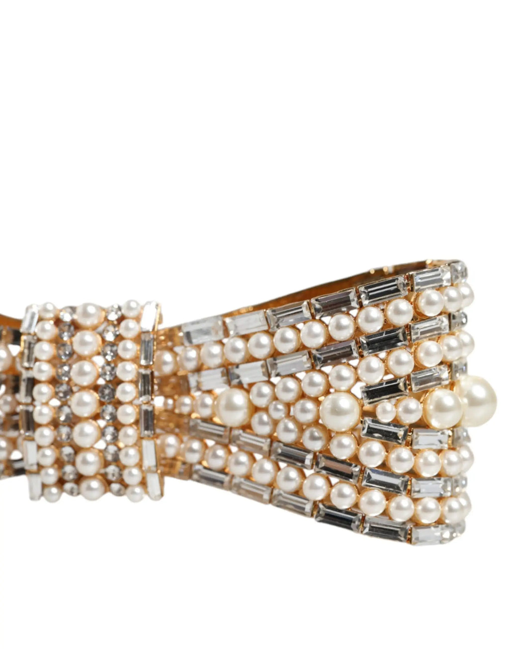 Bracelet noeud doré élégant dolce & gabbana en laiton avec rangées de perles ivoire et cristaux clairs rectangulaires