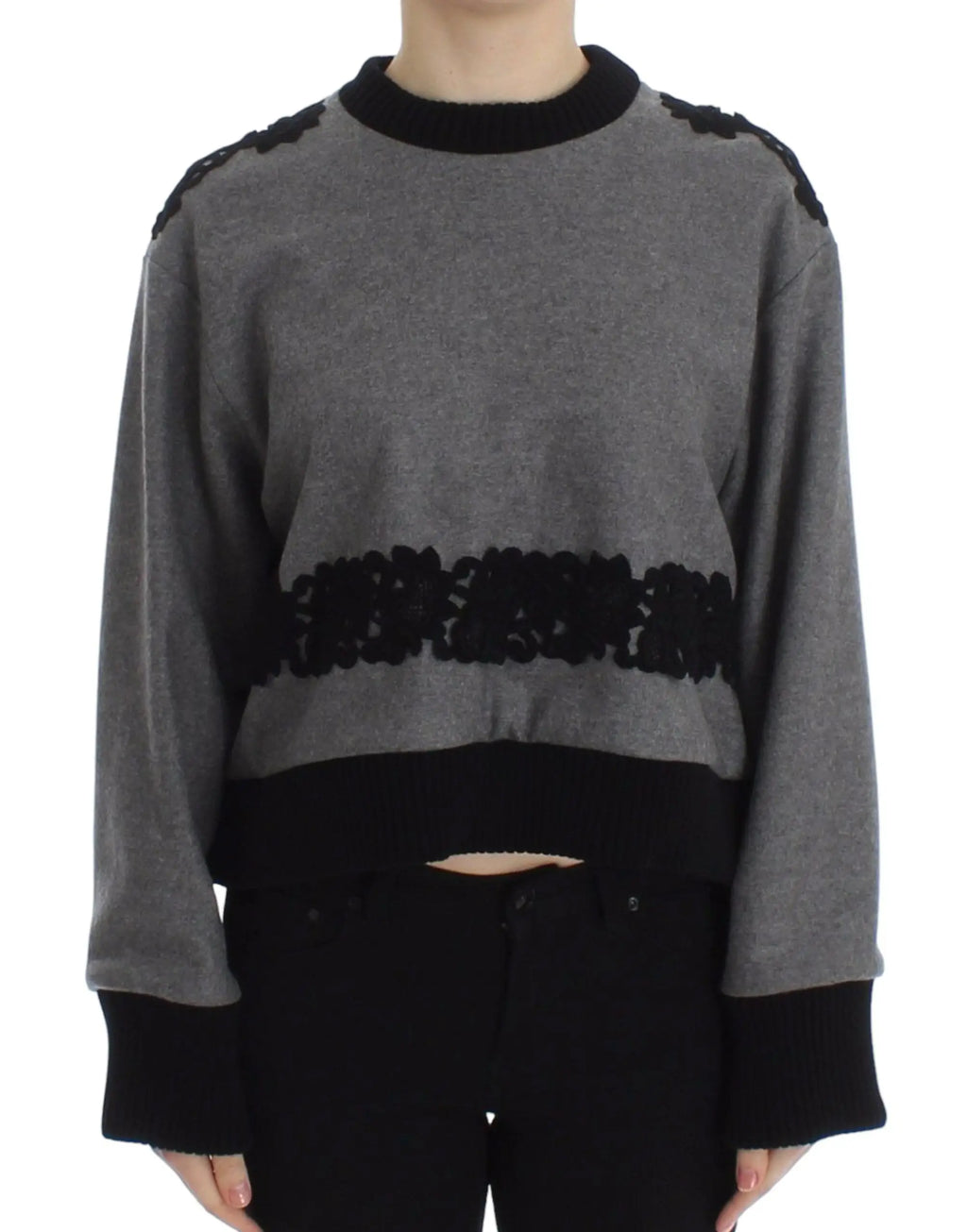 Pull dolce & gabbana gris en laine cachemire avec dentelle noire sur la poitrine et les épaules côtelées