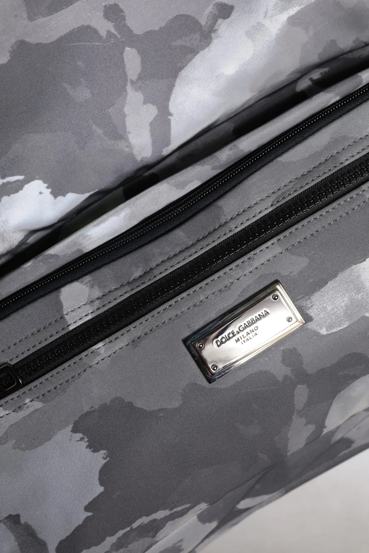 Sac cabas dolce gabbana milano coton camo gris avec zip noir et multiples compartiments