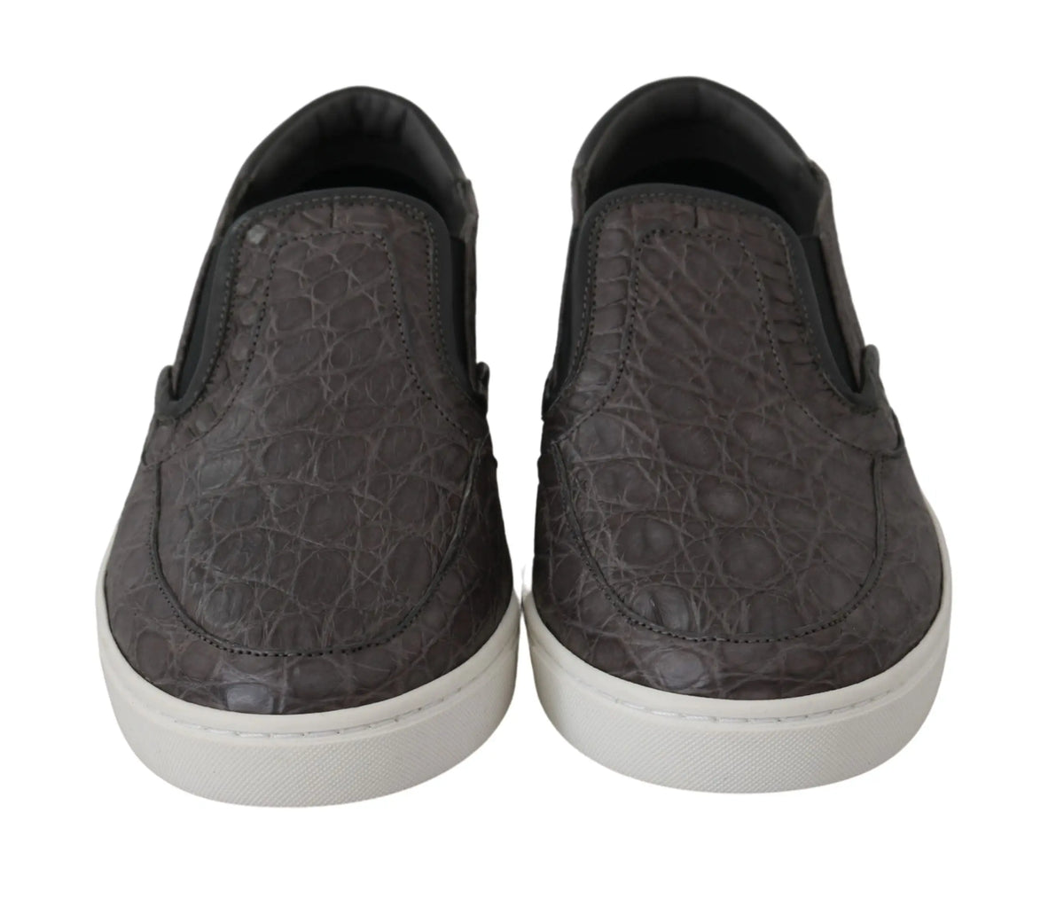 Dolce & gabbana mocassins homme en cuir gris avec embossage crocodile et semelles blanches en caoutchouc