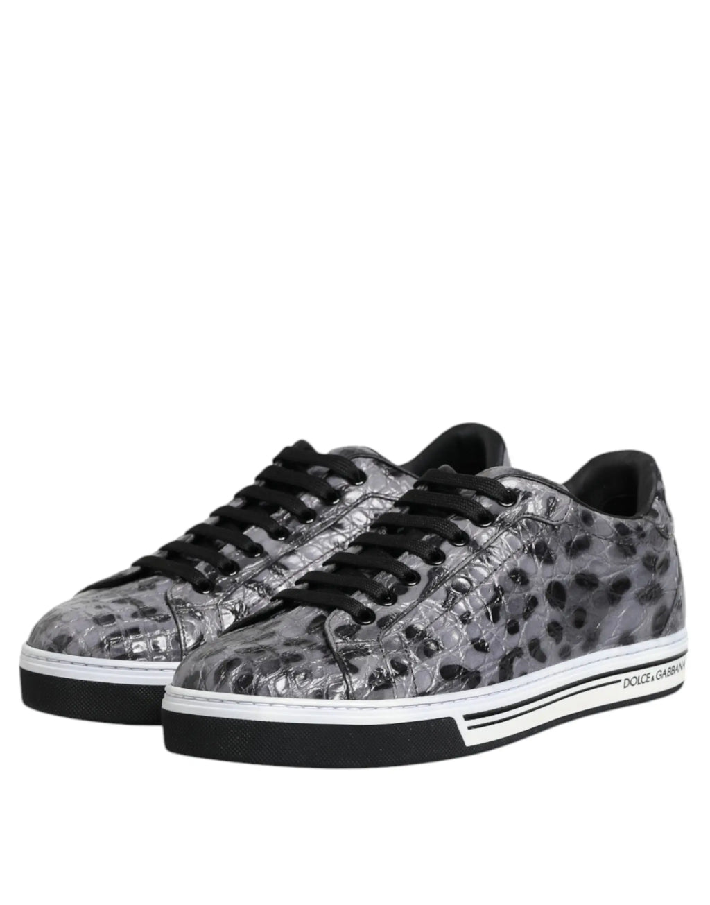 Baskets basses dolce & gabbana en cuir gris avec effet crocodile argenté lacets noirs et semelle blanche en caoutchouc