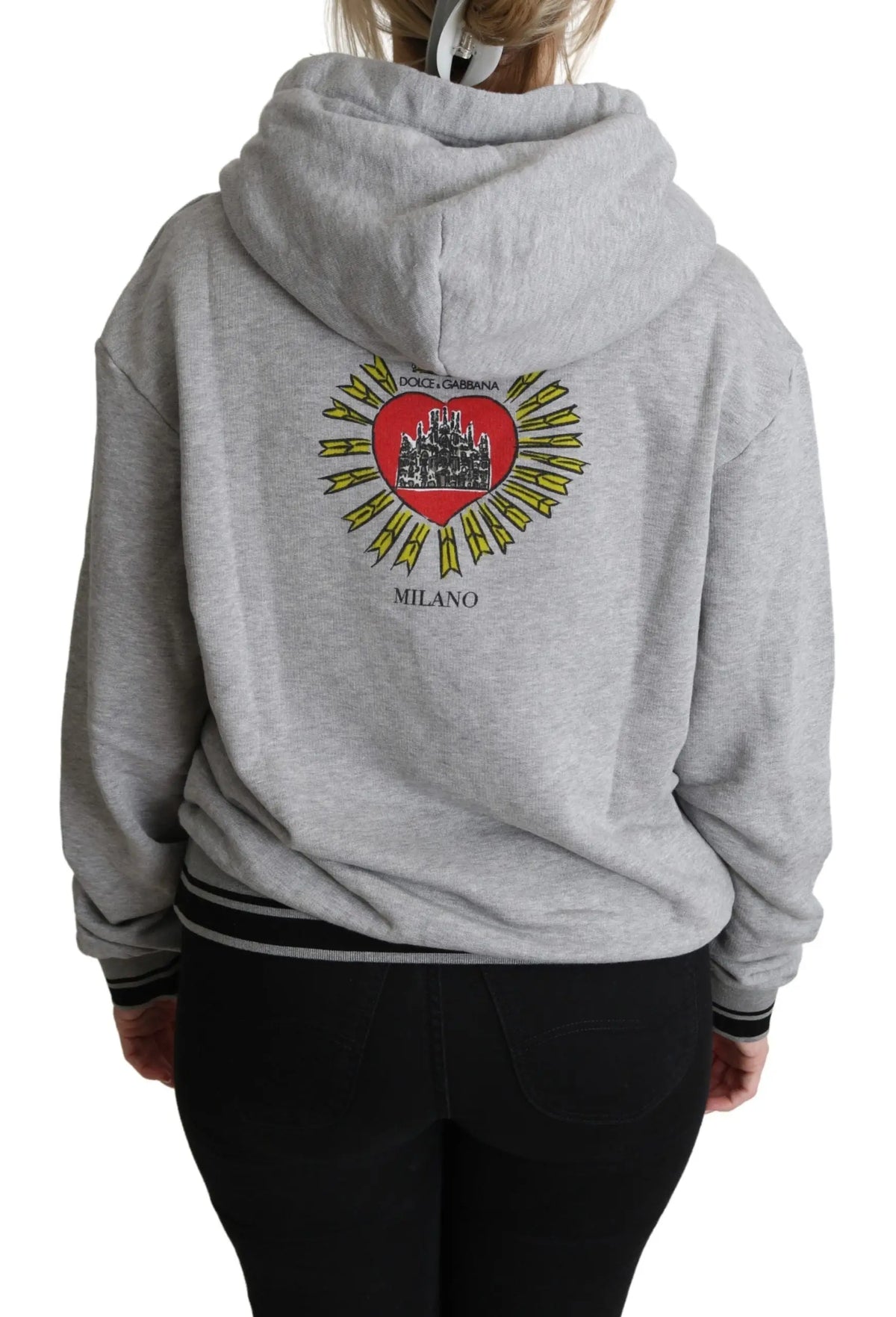 Sweat à capuche gris dolce & gabbana avec cœur rouge, château noir, rayons jaunes et texte milano imprimé