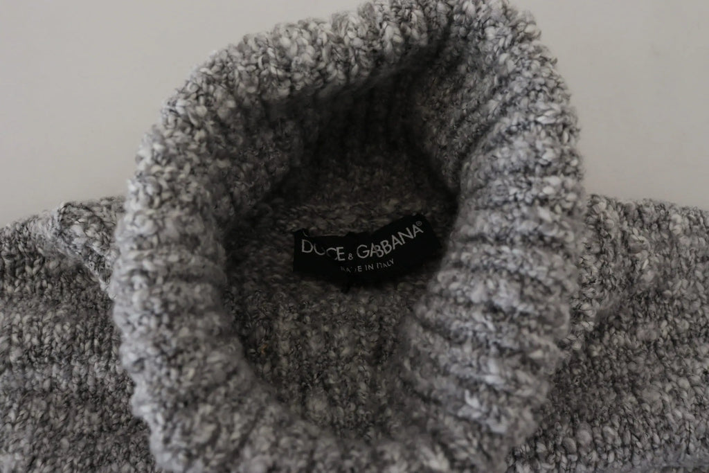Dolce e gabbana pull à col roulé gris en laine avec maille douce et étiquette noire à l’intérieur du col