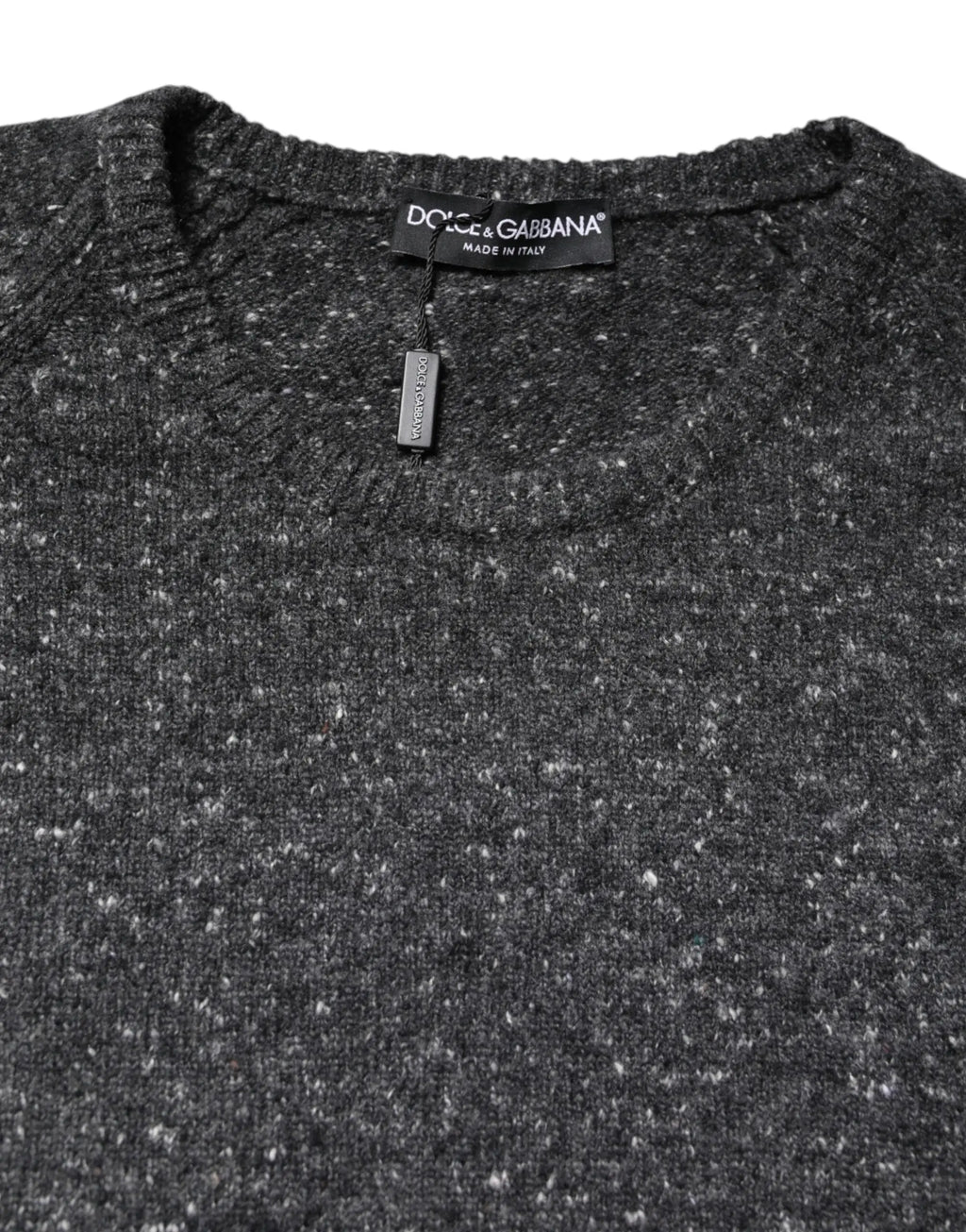 Pull col rond en laine gris chiné avec col côtelé et étiquette dolce & gabbana visible