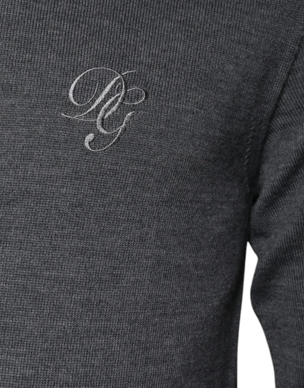 Pull col roulé dolce & gabbana en laine gris foncé avec logo brodé argenté sur la poitrine
