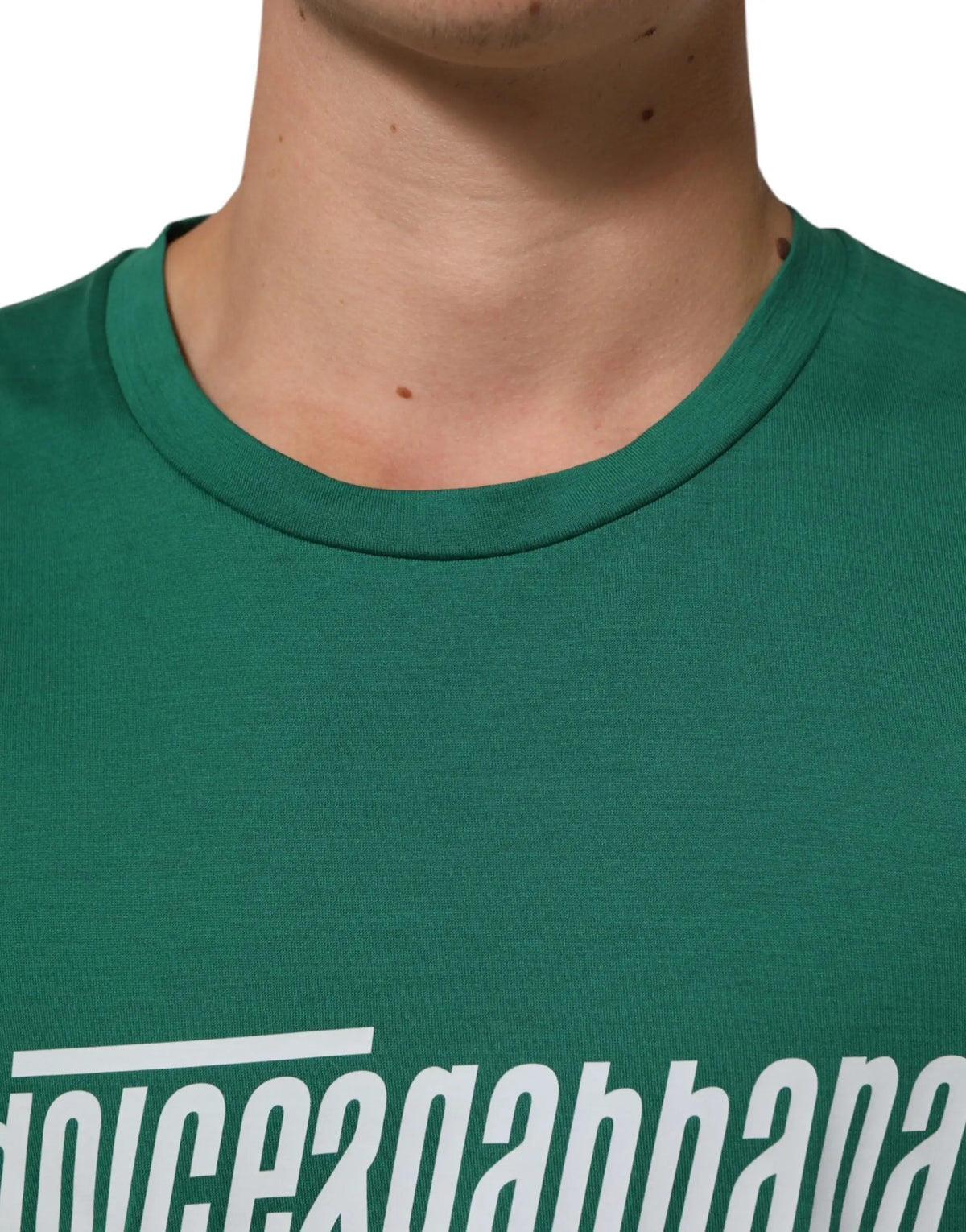 T-shirt dolce & gabbana vert en coton avec logo imprimé blanc en lettres grasses sur le devant