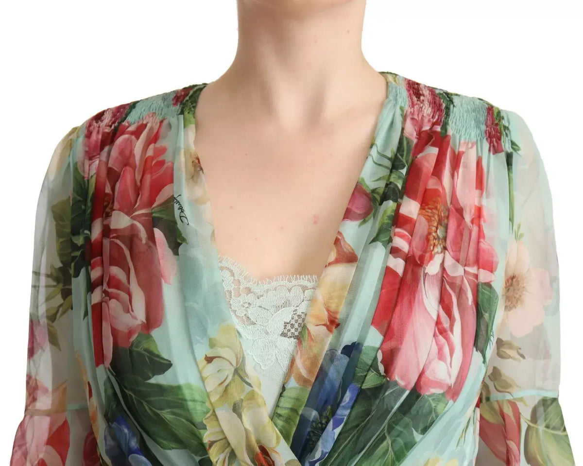Robe portefeuille mi-longue à manches longues dolce & gabbana vert clair floral avec fleurs roses et rouges vibrantes