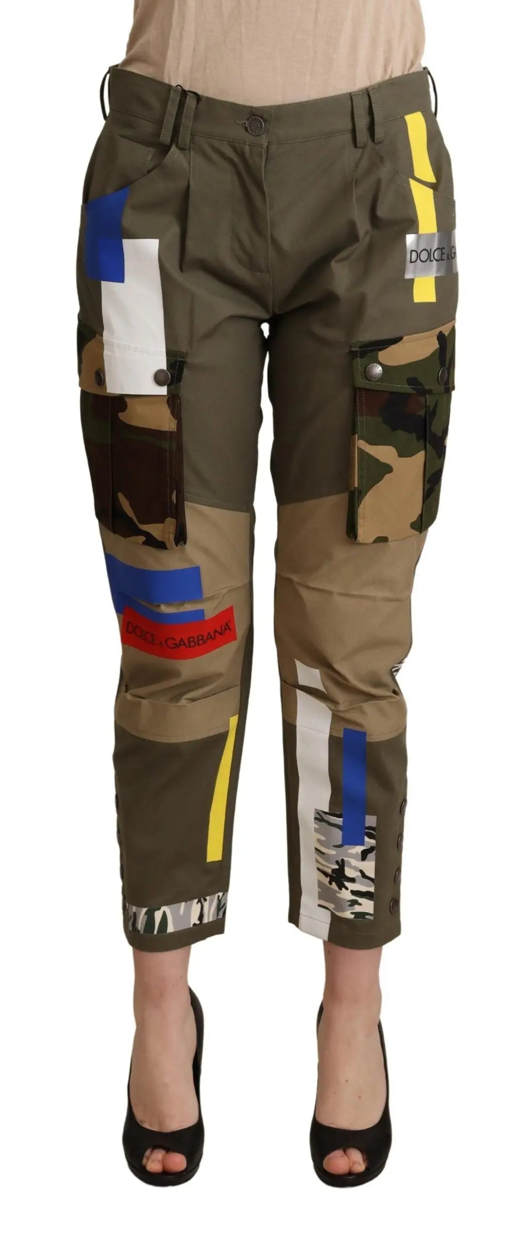Pantalon cargo militaire vert dolce gabbana en coton avec patches géométriques colorés et accents camouflage