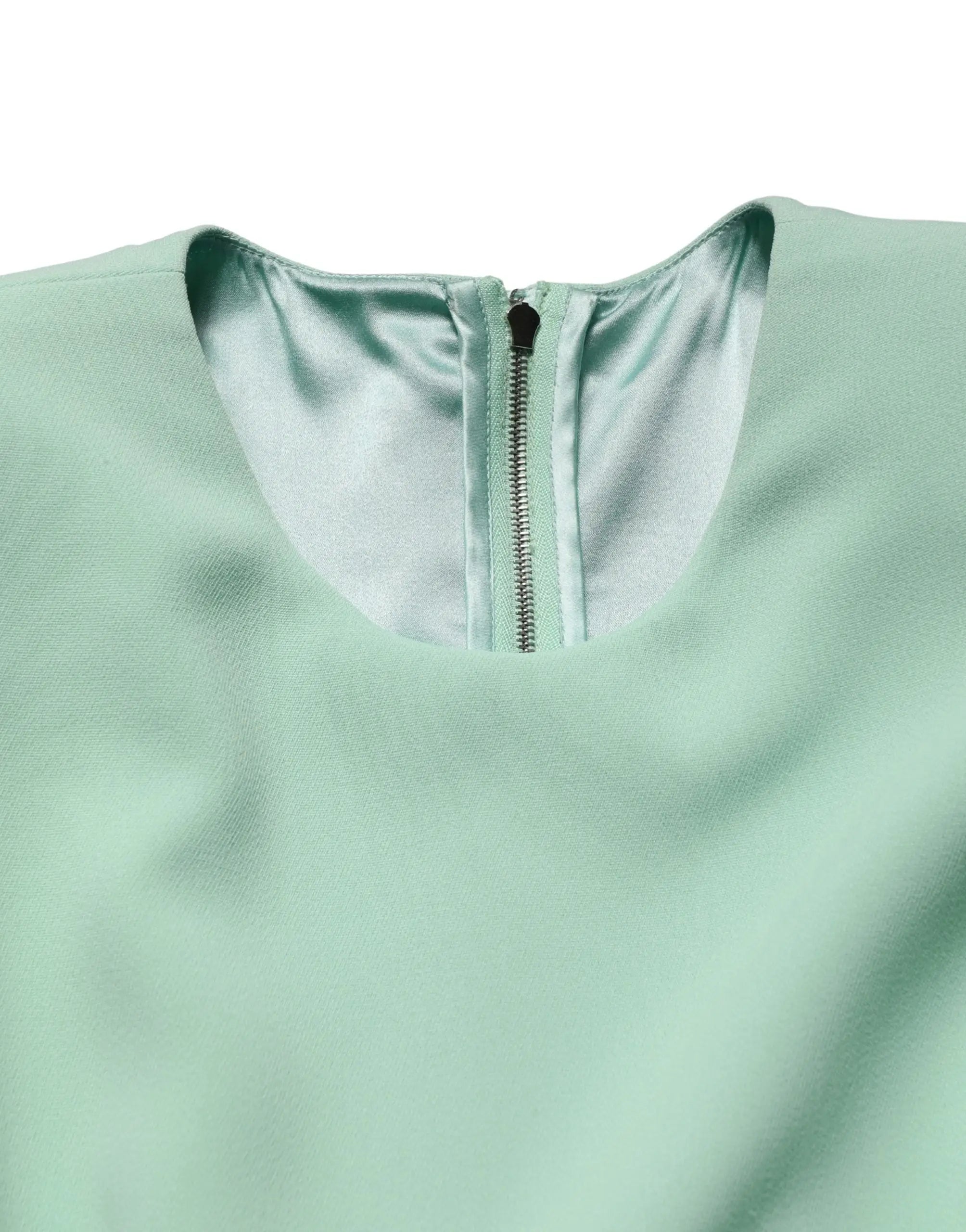 Robe longue vert menthe en satin viscose dolce gabbana avec manches longues et zip central au col