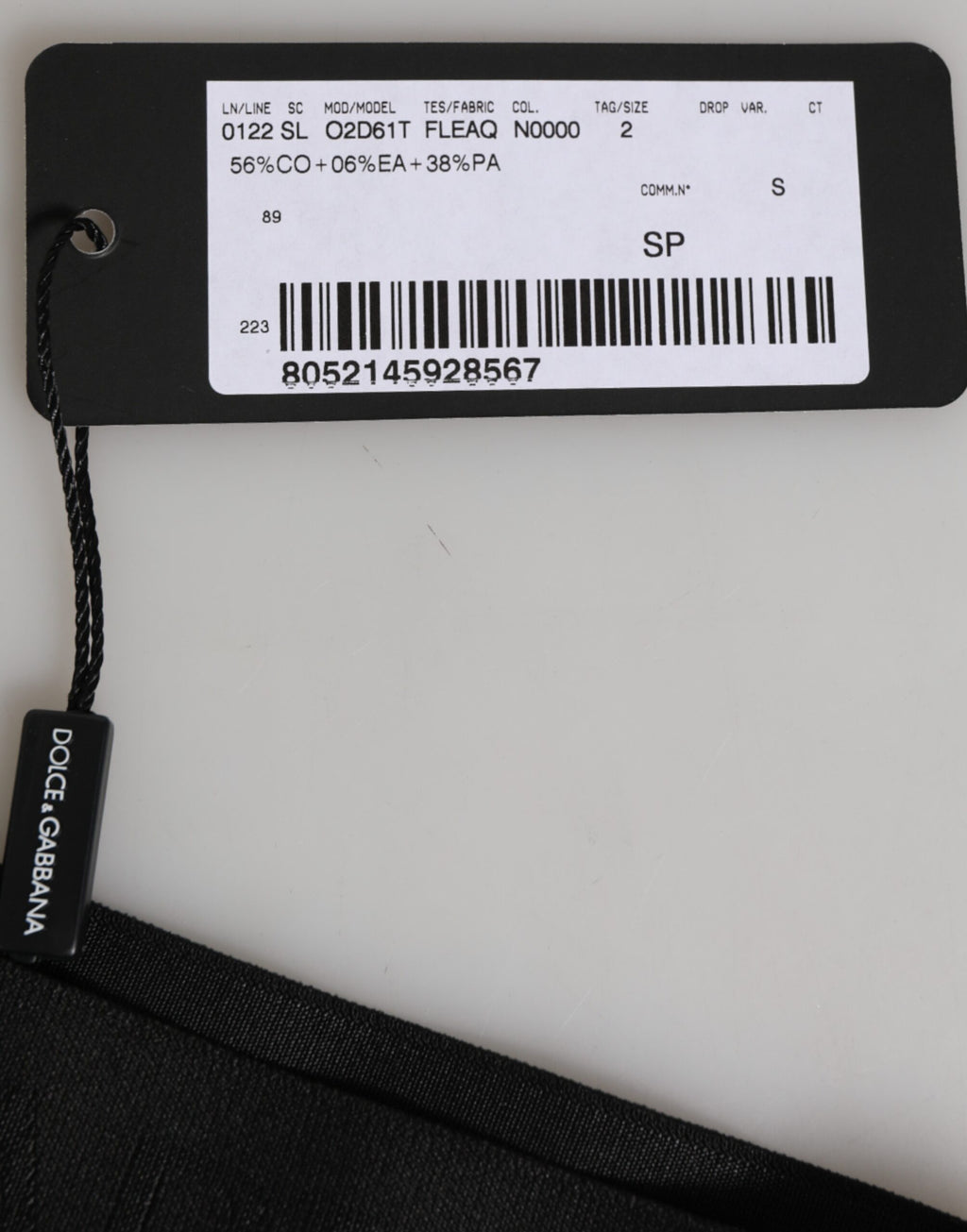 Culotte haute noire Dolce & Gabbana avec logo DG en dentelle, sous-vêtements élégants et confortables.